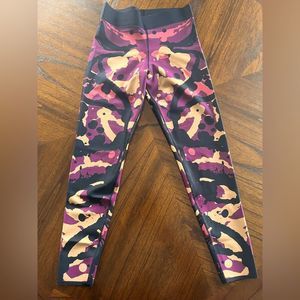 COR by UltraCor Women’s Abstract-Print Leggings-Medium